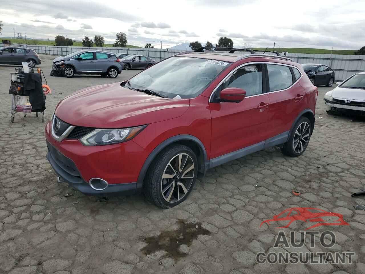 NISSAN ROGUE 2017 - JN1BJ1CP1HW002341