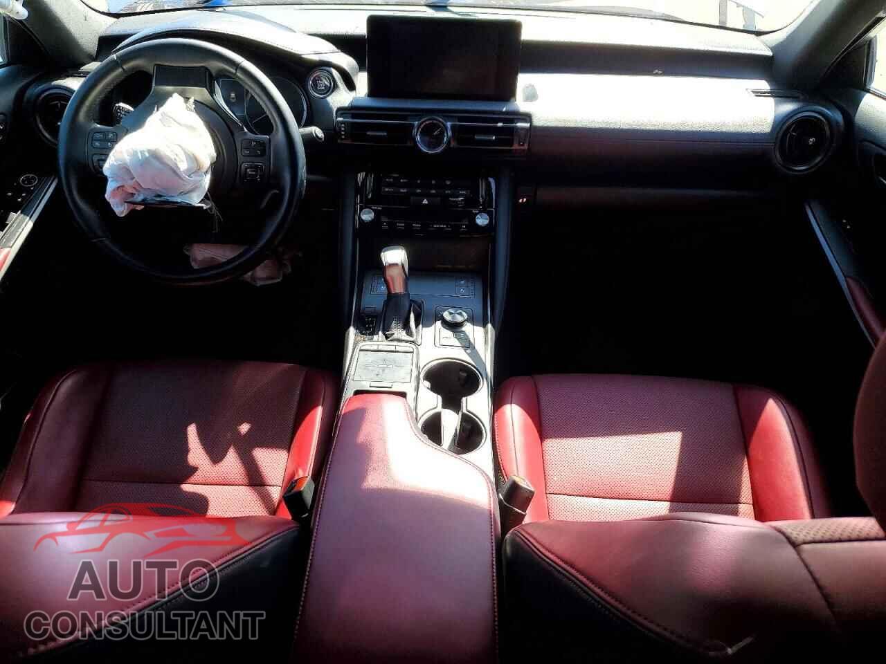 LEXUS IS 2023 - JTHDA1D25P5126771