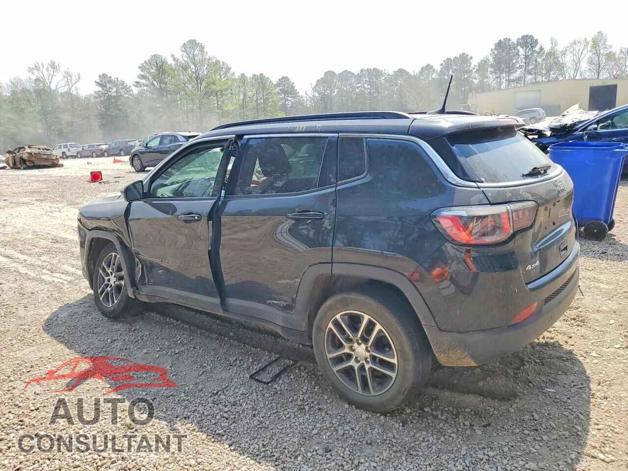JEEP COMPASS 2018 - 3C4NJDBB4JT238334