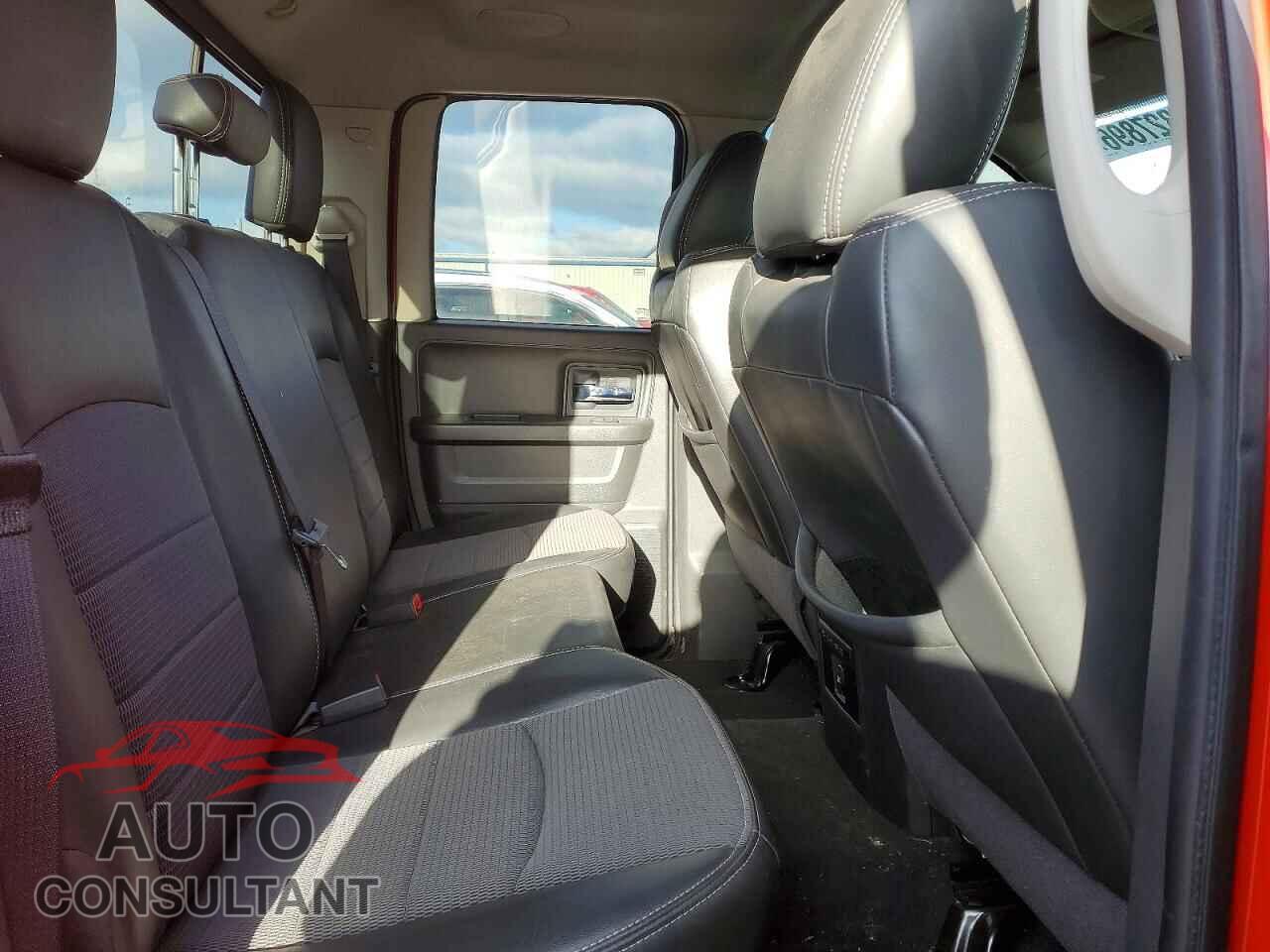 DODGE RAM 1500 2012 - 1C6RD7HT3CS179783