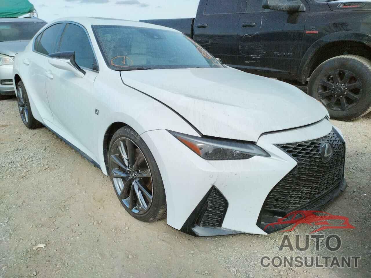 LEXUS IS 2021 - JTHGZ1B2XM5038352