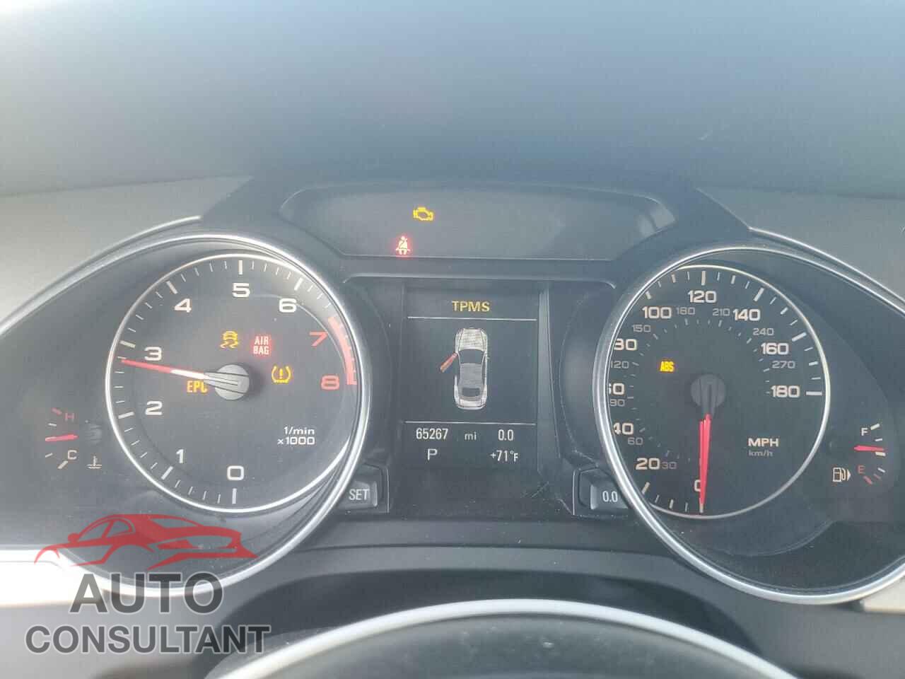 AUDI A5 2010 - WAUTFAFH6AN022018