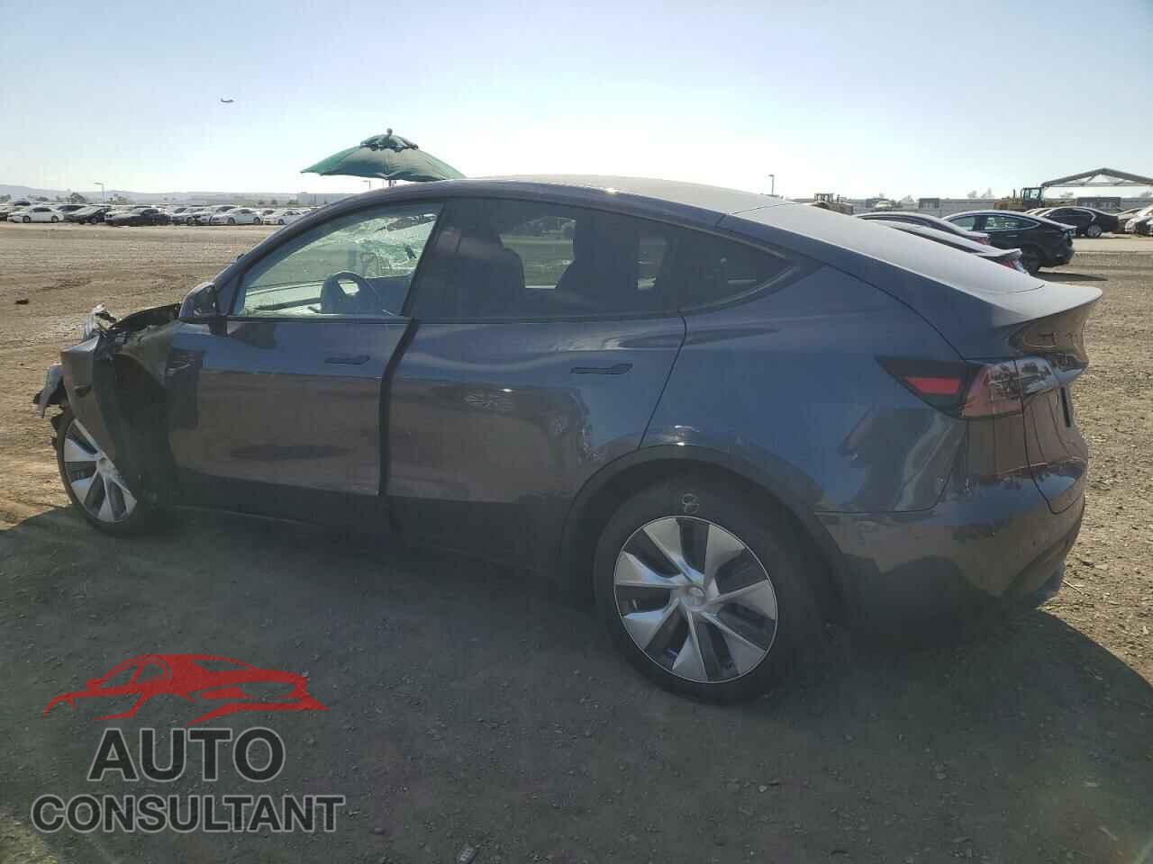 TESLA MODEL Y 2024 - 7SAYGDEE7RA214976