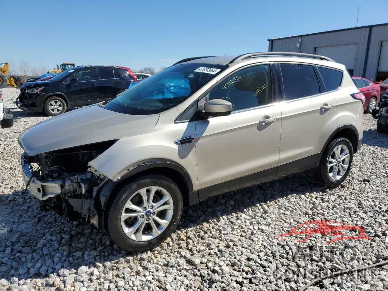 FORD ESCAPE 2018 - 1FMCU9GD0JUA81179