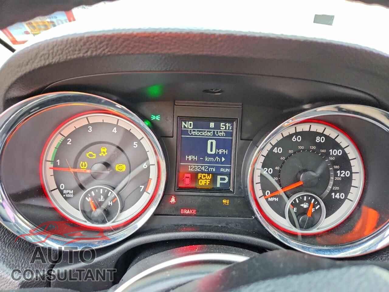 DODGE DURANGO 2013 - 1C4RDJEG3DC559537