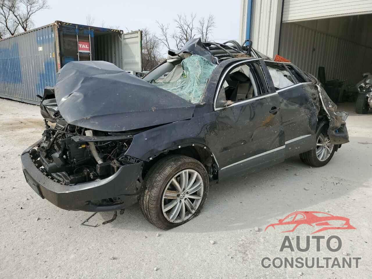 VOLKSWAGEN TIGUAN 2016 - WVGBV7AX4GW577891