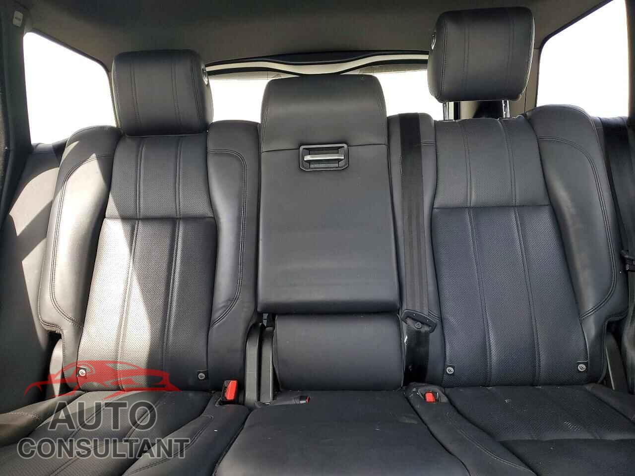 LAND ROVER RANGEROVER 2017 - SALGS2FK7HA368610