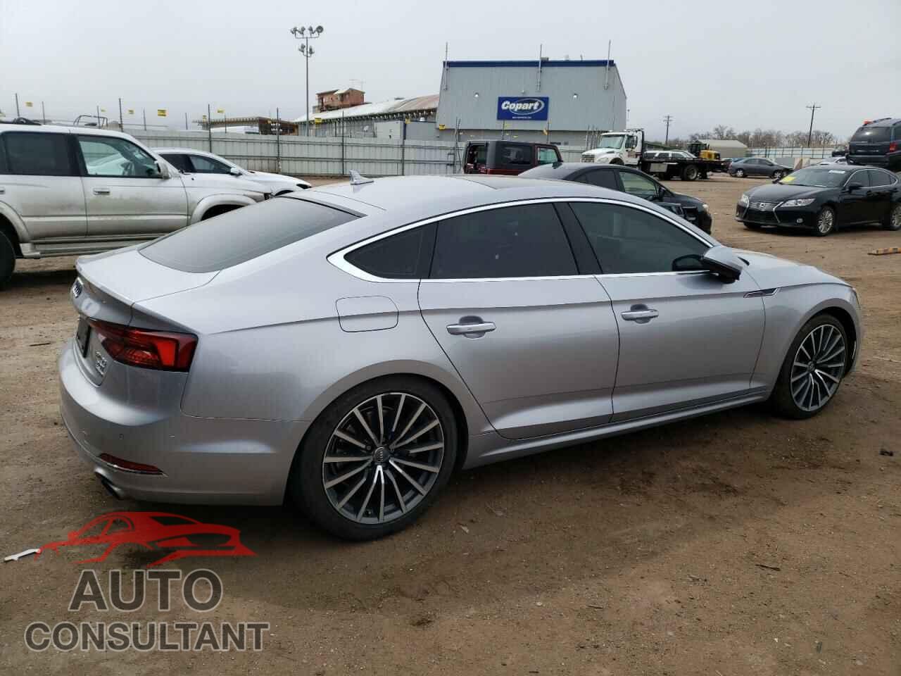 AUDI A5 2018 - WAUBNCF50JA135583