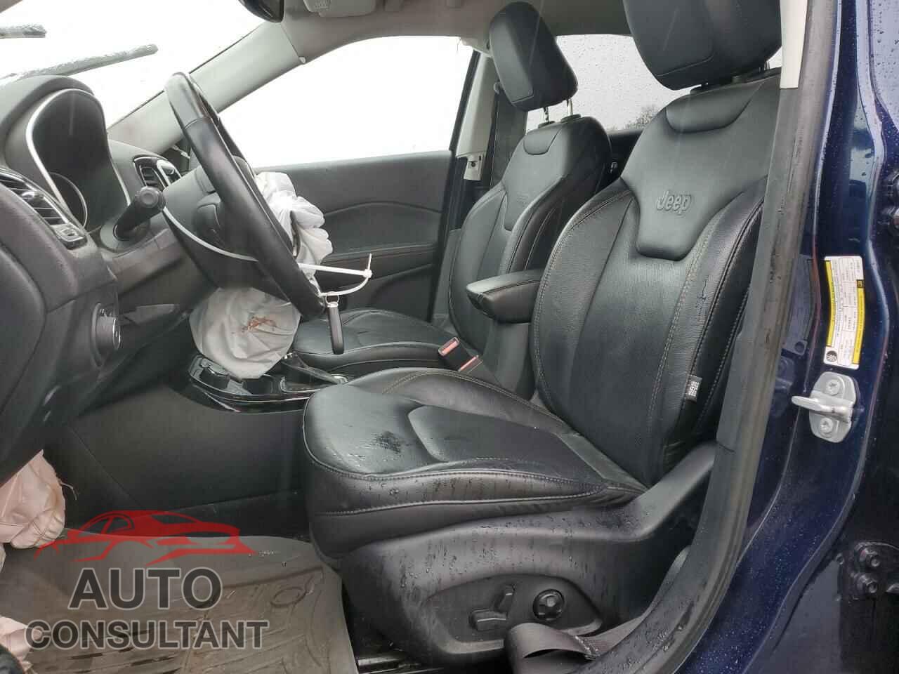 JEEP COMPASS 2018 - 3C4NJDCB4JT200441