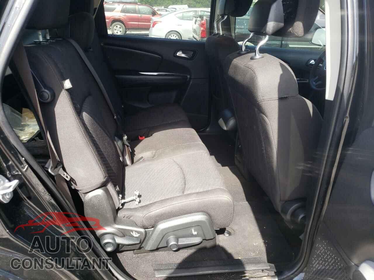 DODGE JOURNEY 2019 - 3C4PDCBB4KT858337