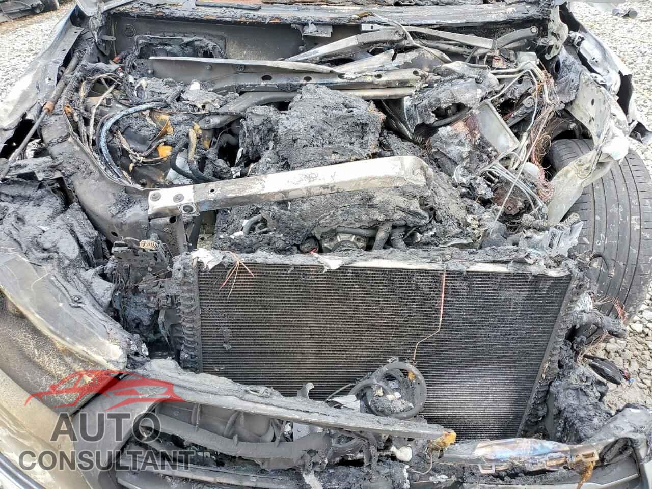 AUDI Q7 2018 - WA1VAAF76JD021663