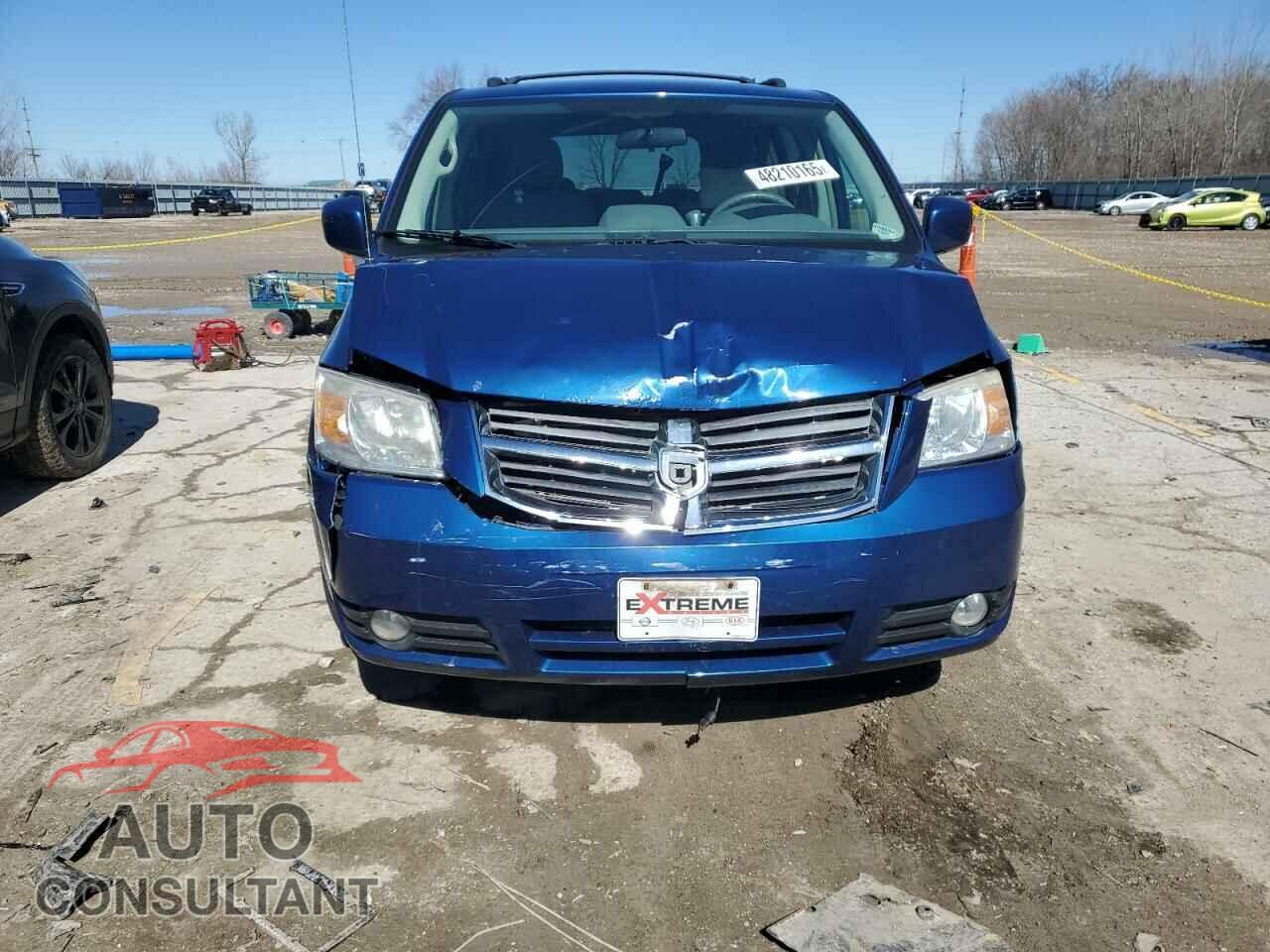 DODGE CARAVAN 2010 - 2D4RN5D19AR135108
