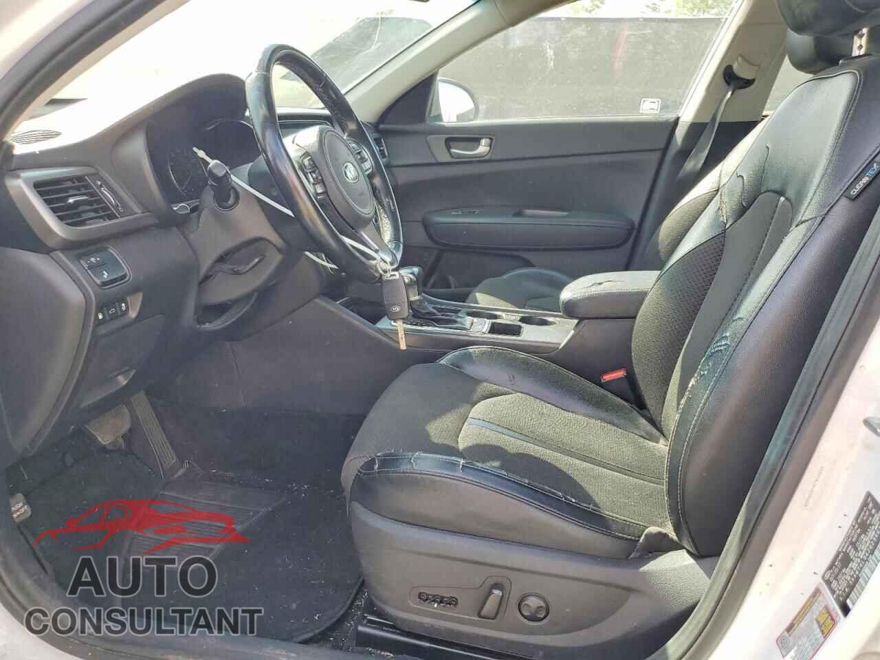 KIA OPTIMA 2018 - 5XXGT4L34JG234628