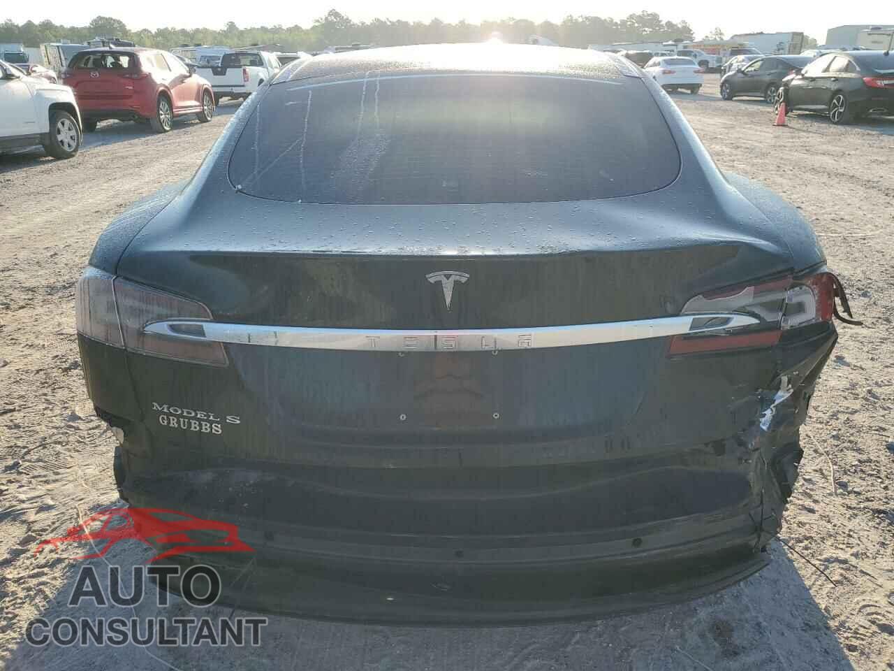 TESLA MODEL S 2016 - 5YJSA1E21GF160793