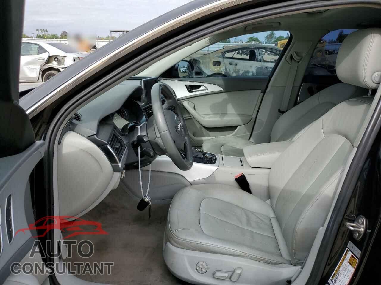 AUDI A6 2013 - WAUGFAFC1DN047385