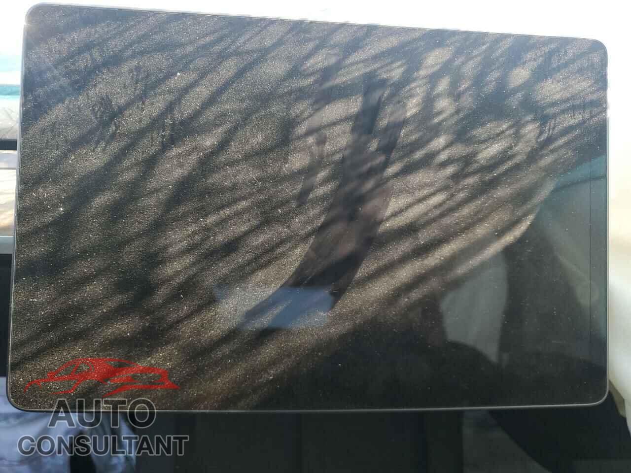 TESLA MODEL 3 2023 - 5YJ3E1EA4PF566177