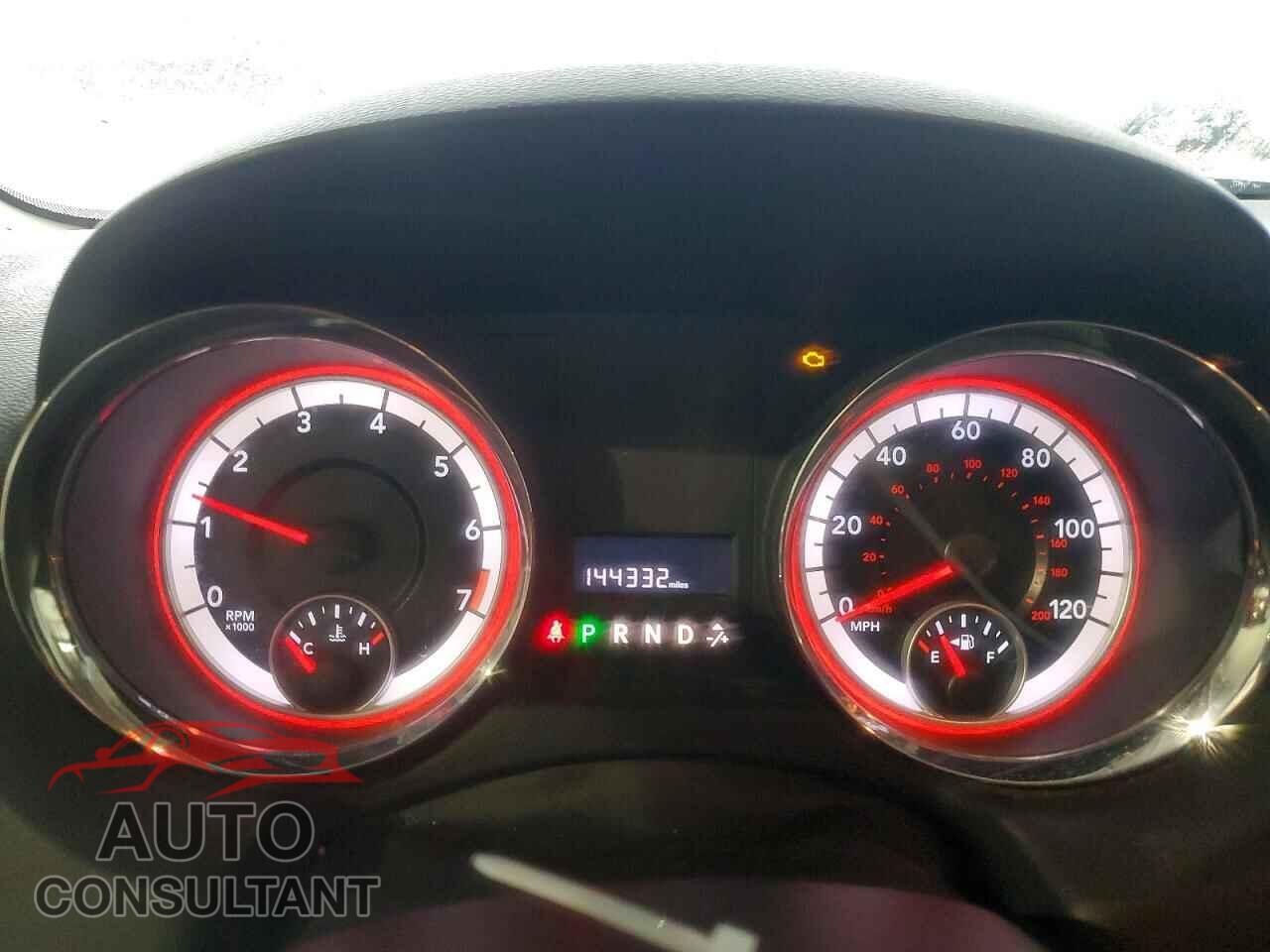 DODGE CARAVAN 2011 - 2D4RN3DG2BR640157