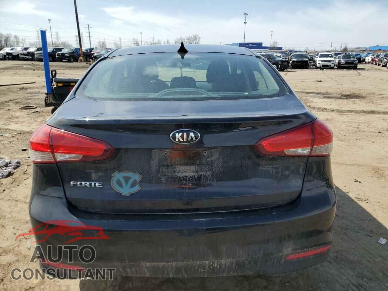 KIA FORTE 2017 - 3KPFK4A74HE148968
