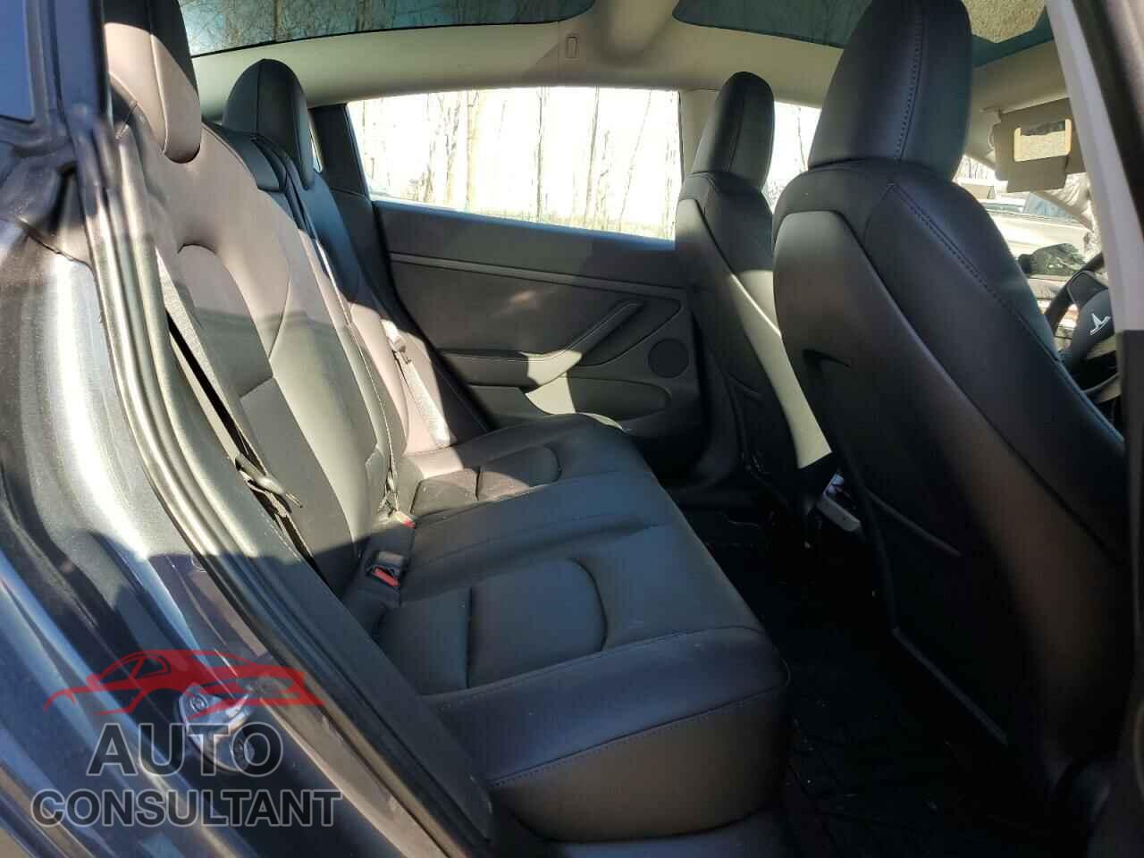 TESLA MODEL 3 2023 - 5YJ3E1EA2PF688861