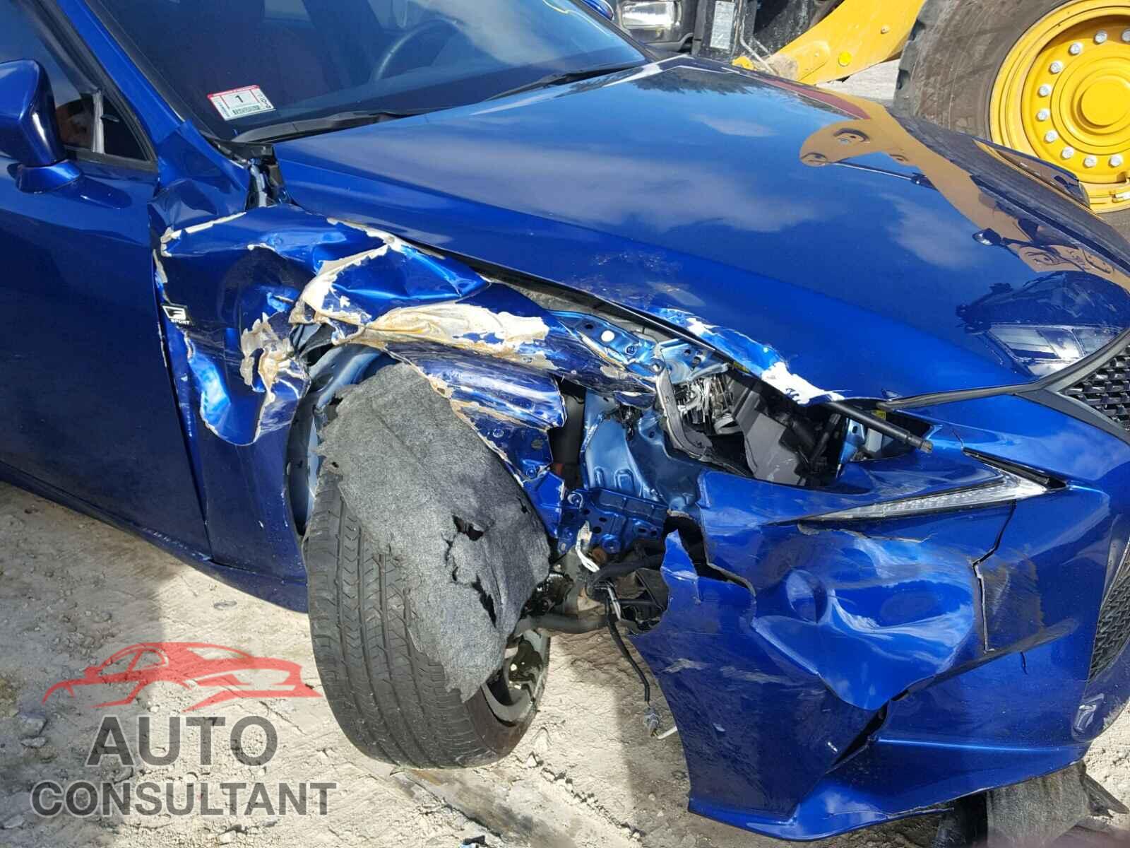 LEXUS IS 2016 - JTHCE1D22G5011335