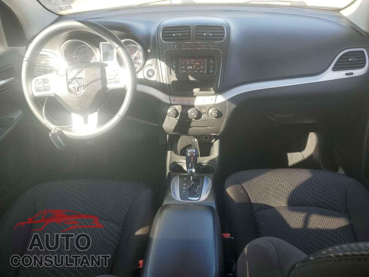 DODGE JOURNEY 2017 - 3C4PDCAB8HT708080