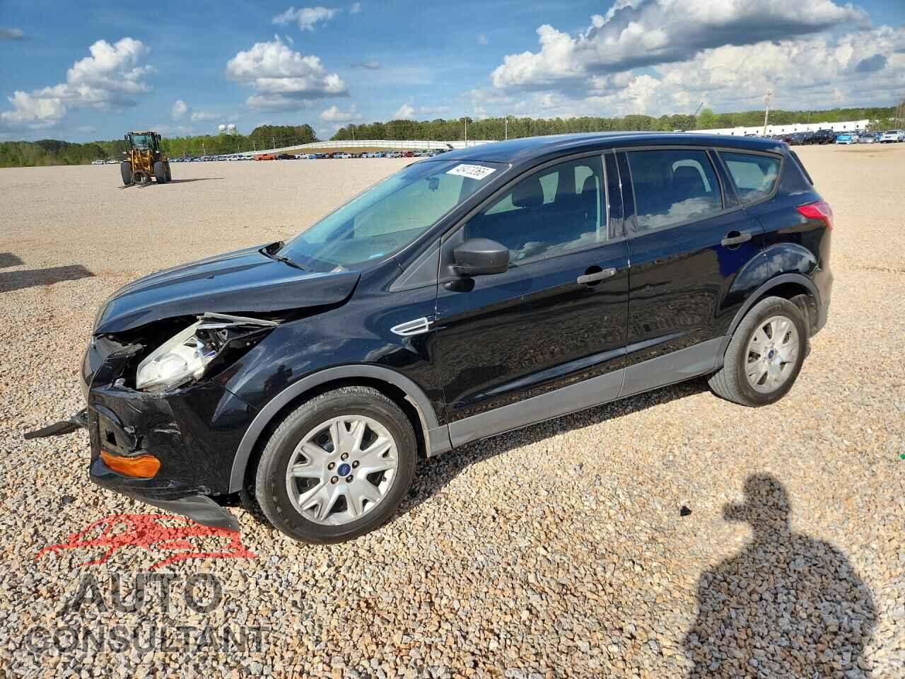 FORD ESCAPE 2016 - 1FMCU0F77GUB11312