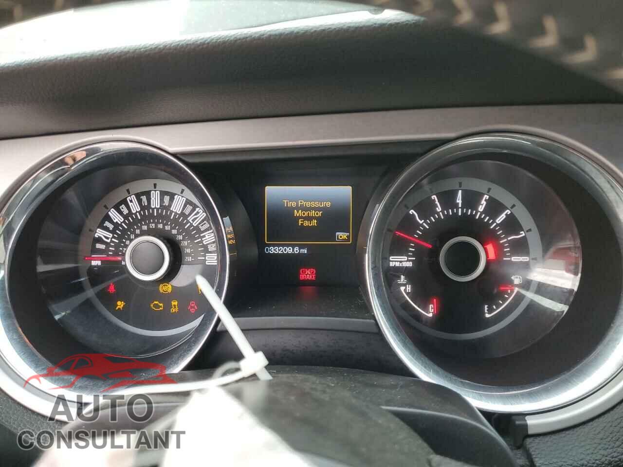 FORD MUSTANG 2013 - 1ZVBP8CF8D5284051
