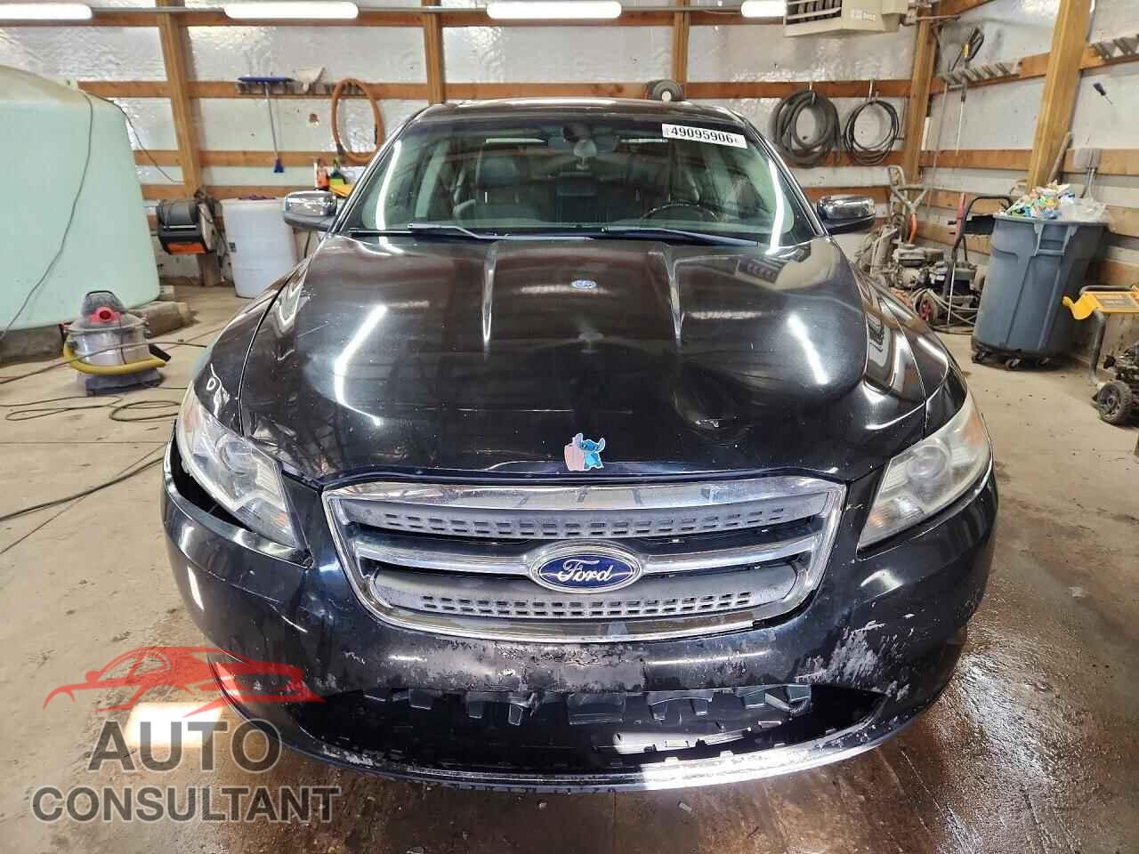 FORD TAURUS 2011 - 1FAHP2FW9BG156446