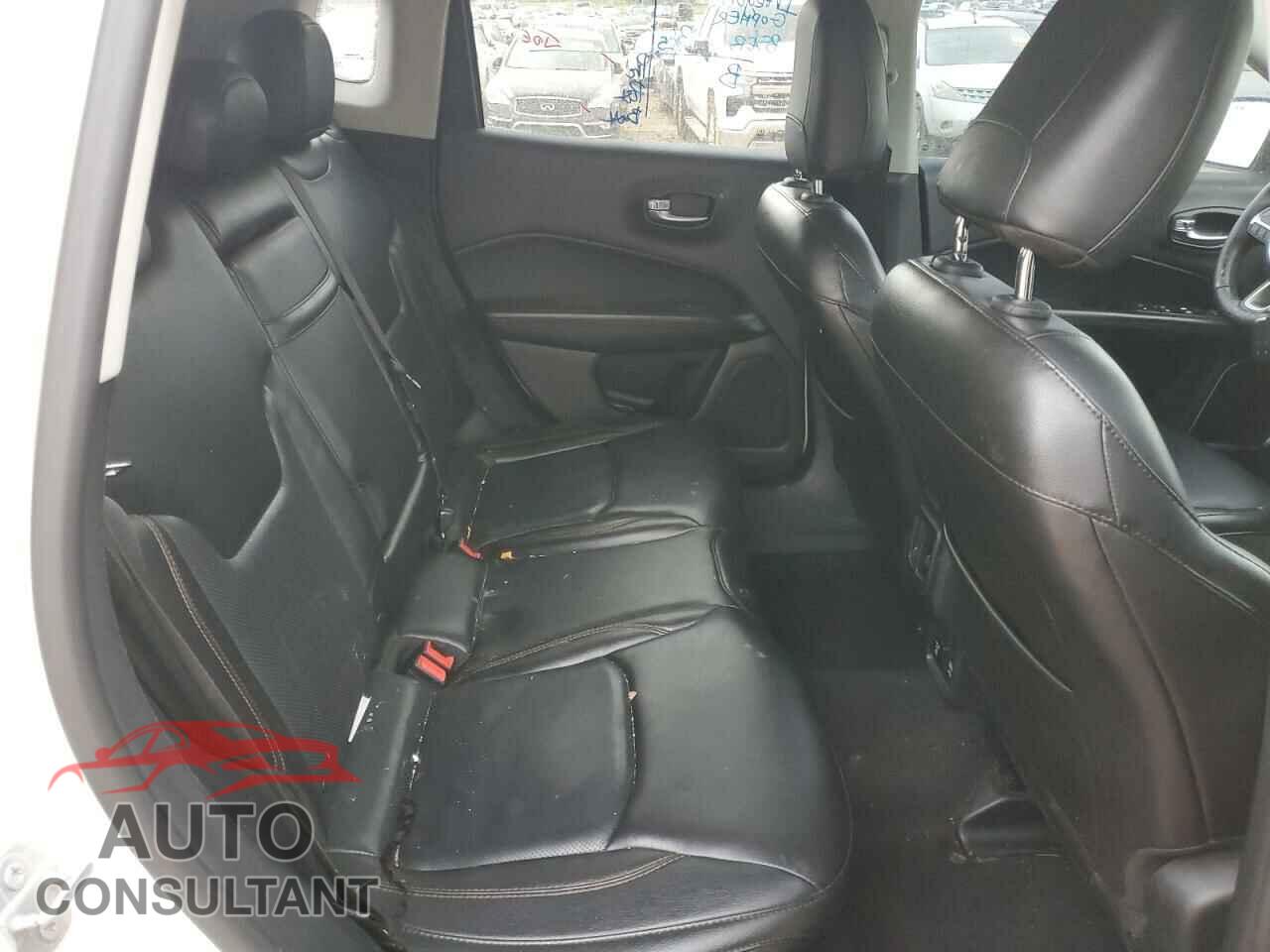 JEEP COMPASS 2018 - 3C4NJCCB7JT362378