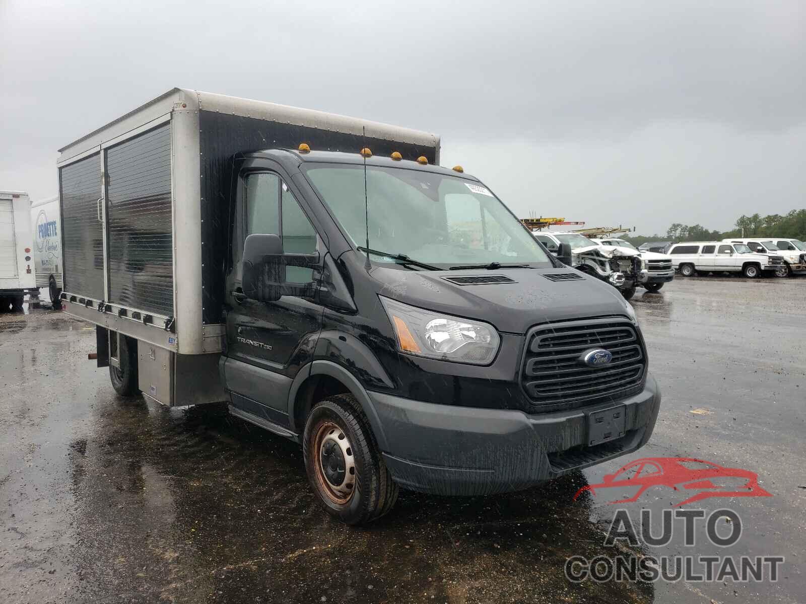 FORD TRANSIT CO 2018 - 1FDYR7ZM3JKB10971