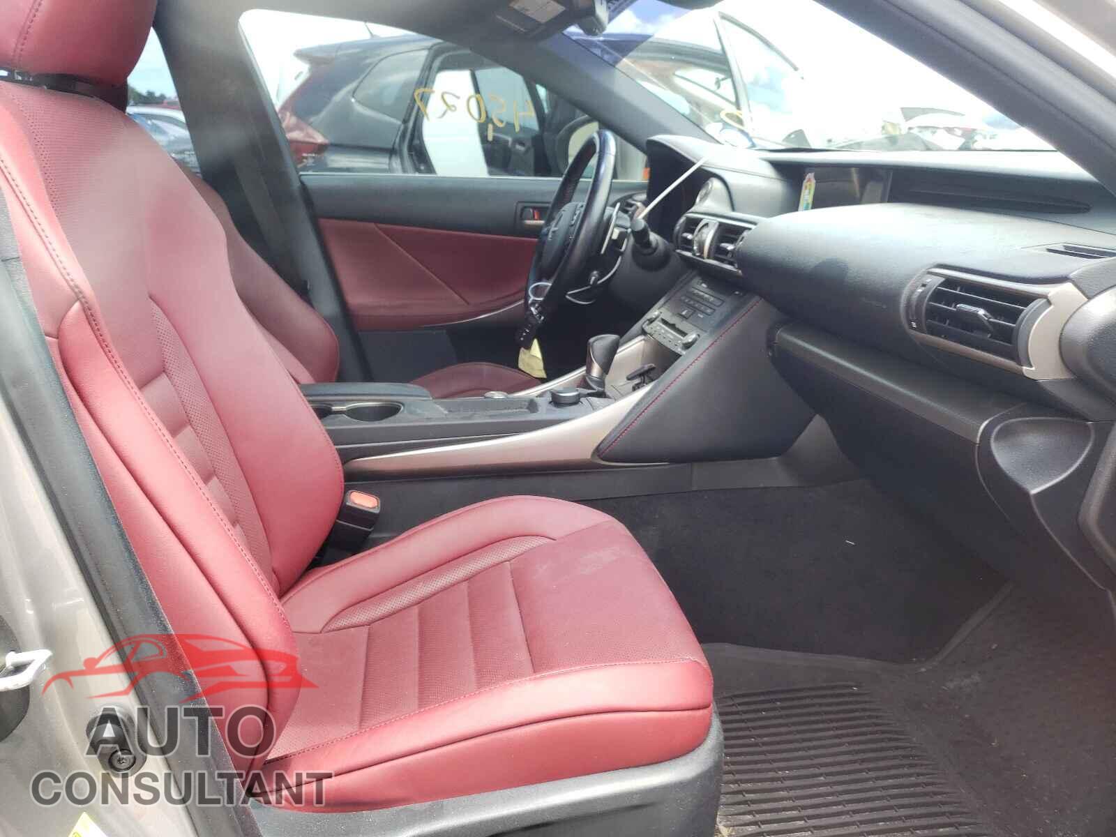 LEXUS IS 2017 - JTHBA1D20H5050465