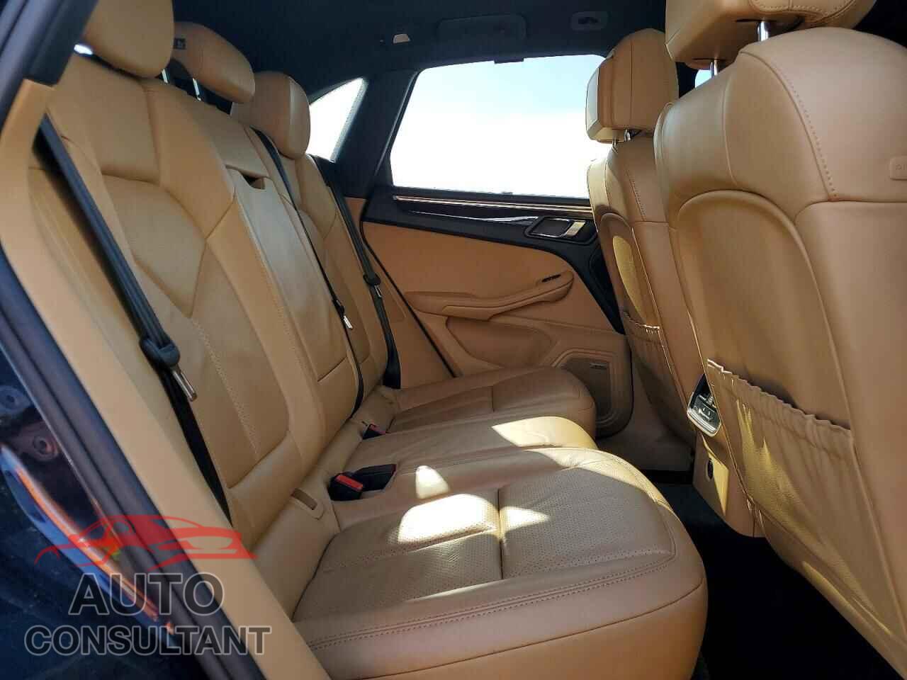 PORSCHE MACAN 2017 - WP1AB2A52HLB15079