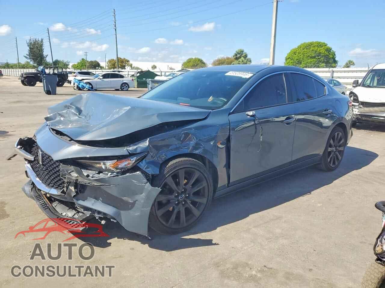 MAZDA 3 2023 - 3MZBPACM7PM377650