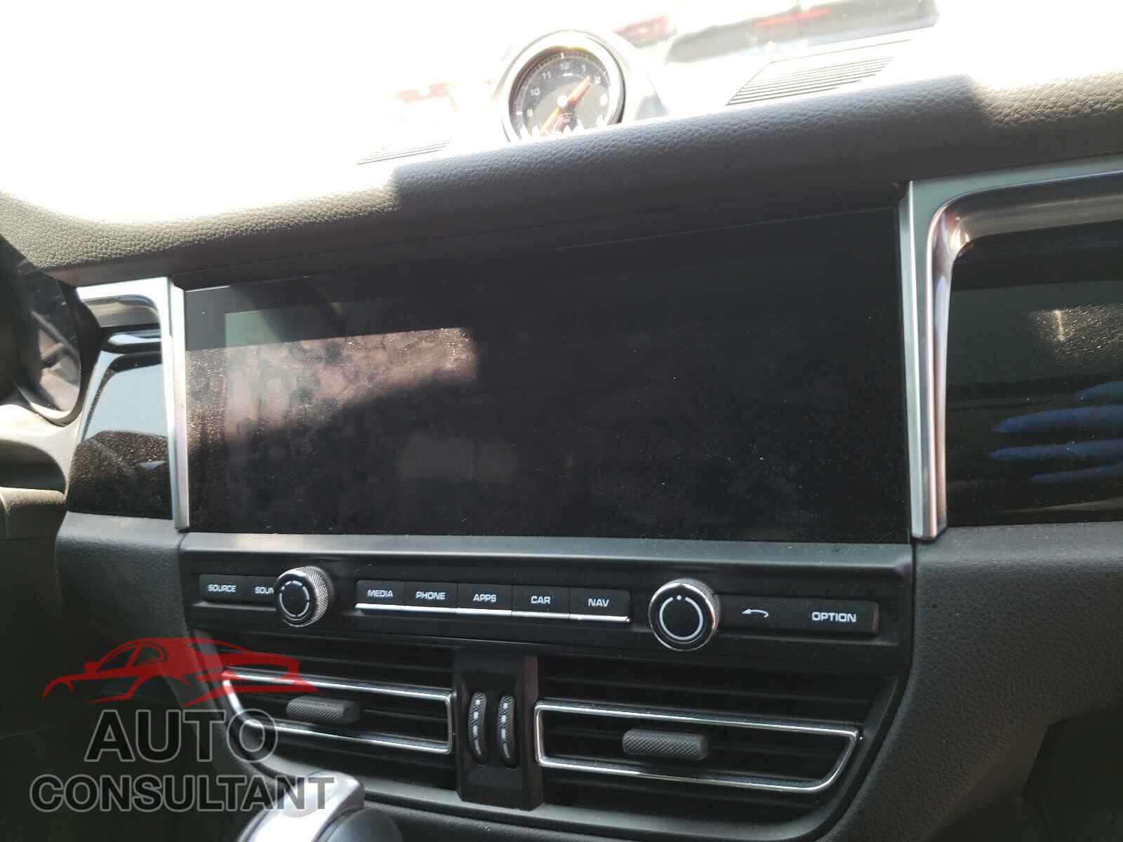 PORSCHE MACAN 2019 - WP1AA2A56KLB02569