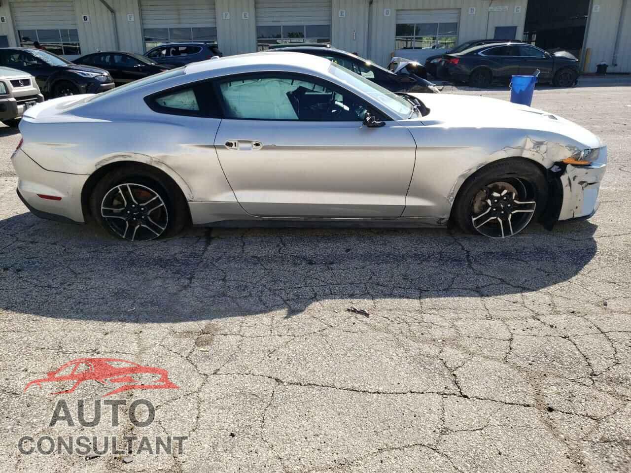 FORD MUSTANG 2018 - 1FA6P8TH5J5179667