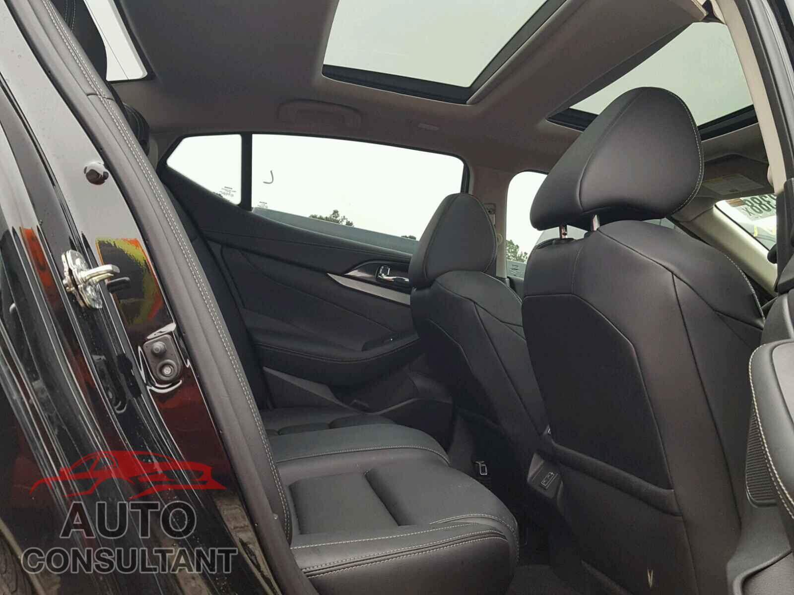 NISSAN MAXIMA 2018 - 1N4AA6AP9JC385905