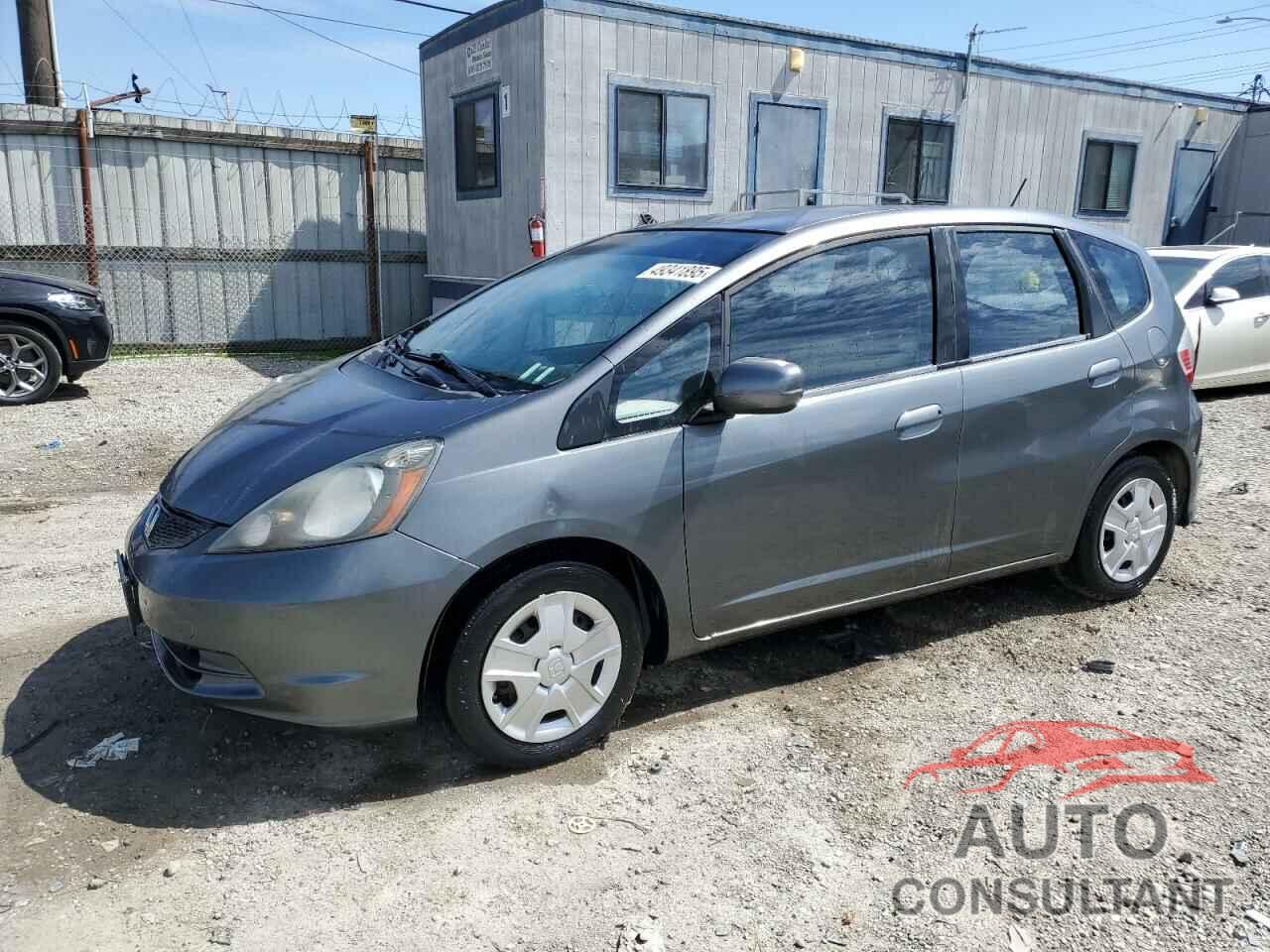 HONDA FIT 2013 - JHMGE8H35DC072361