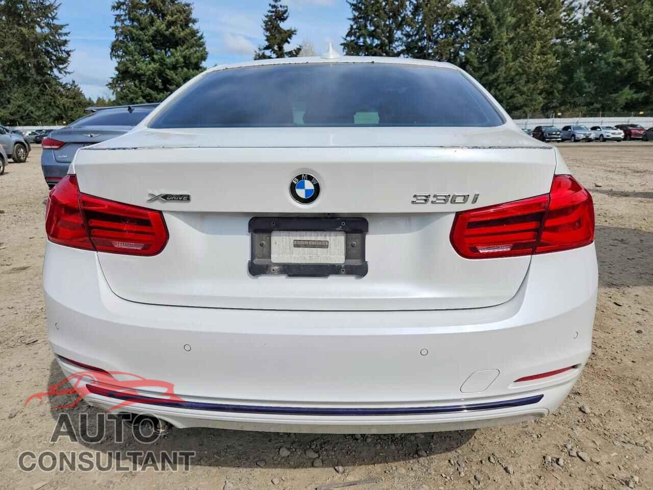 BMW 3 SERIES 2017 - WBA8D9G34HNU65436