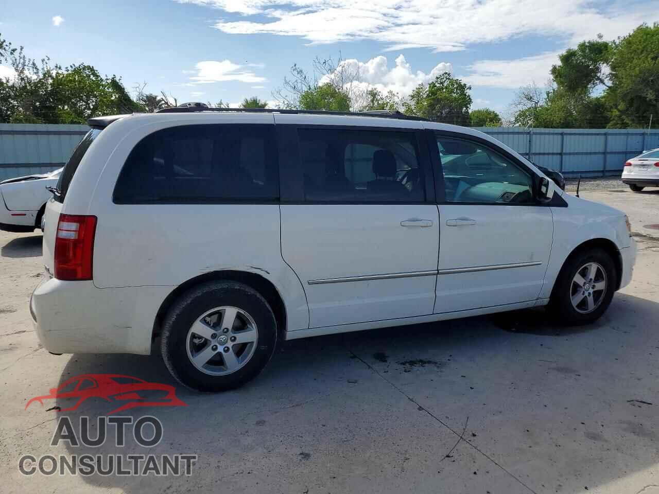 DODGE CARAVAN 2010 - 2D4RN5D11AR297668
