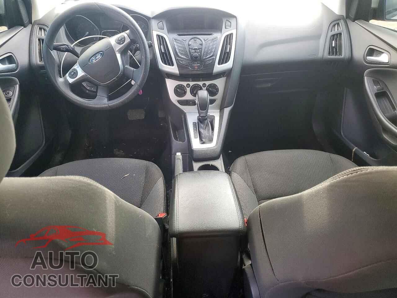 FORD FOCUS 2014 - 1FADP3K22EL453917