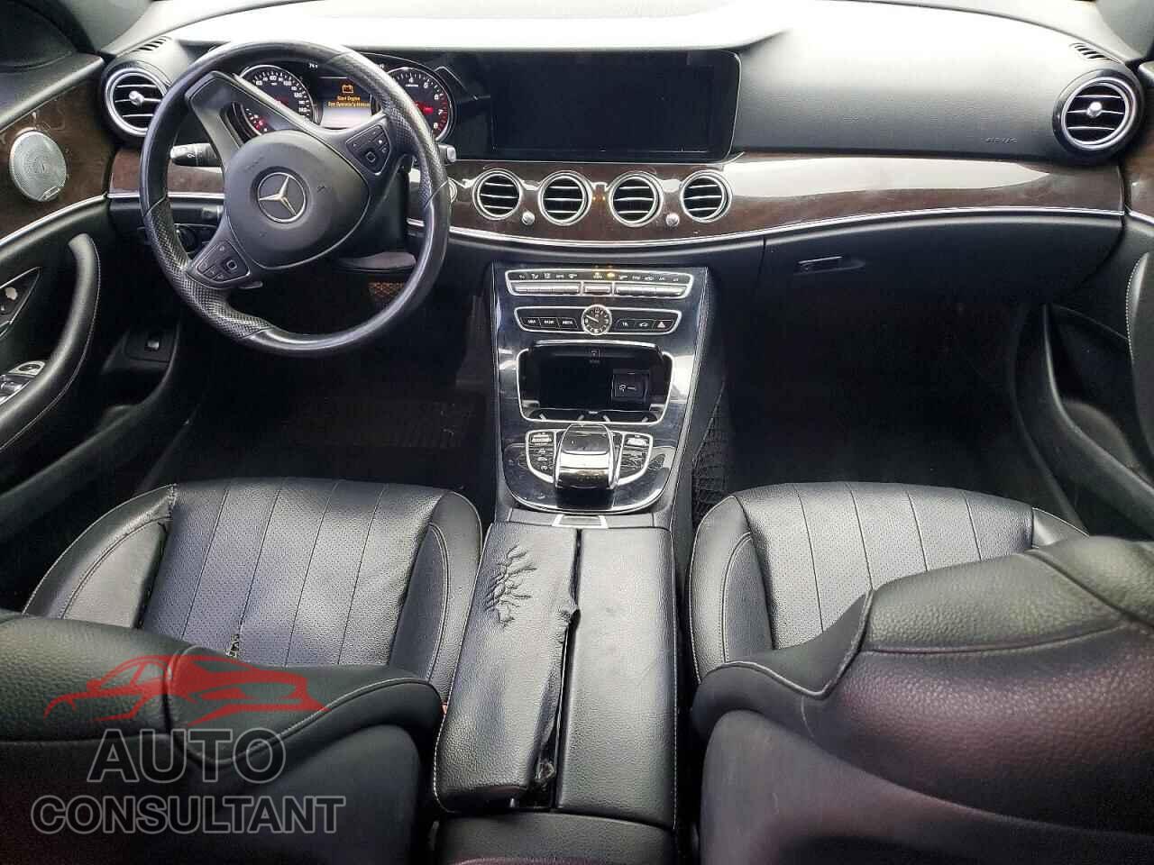 MERCEDES-BENZ E-CLASS 2017 - WDDZF4KB8HA065248