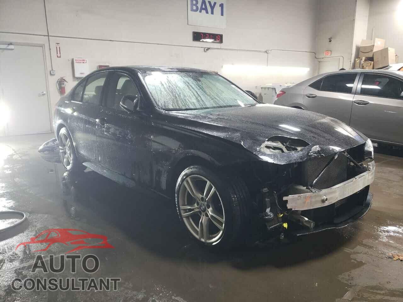BMW 3 SERIES 2015 - WBA3B9C55FF589682