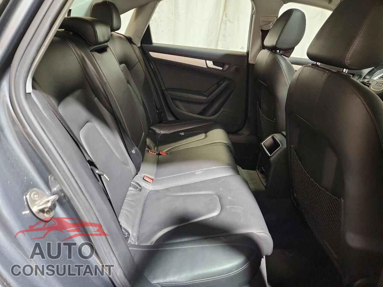 AUDI A4 2013 - WAUBFAFL8DN007928