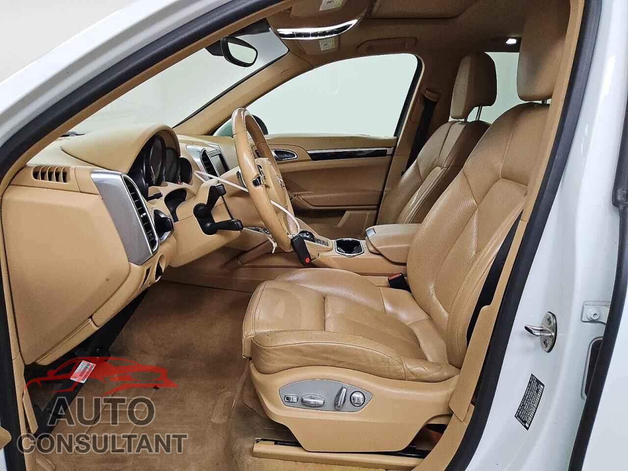 PORSCHE CAYENNE 2013 - WP1AA2A23DLA19707