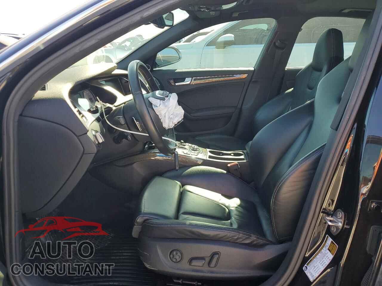 AUDI S4/RS4 2010 - WAUKGAFL3AA080432