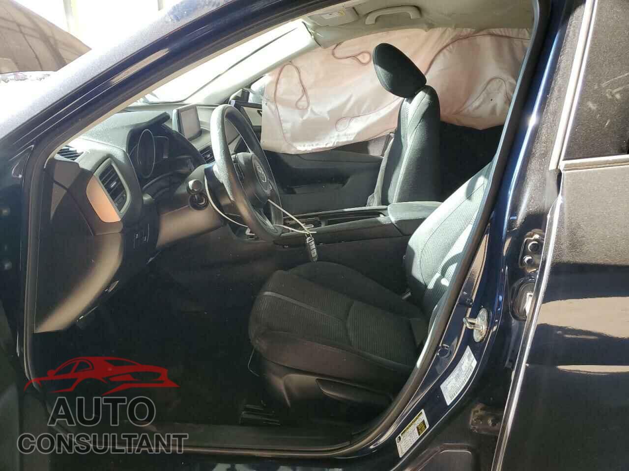MAZDA 3 2017 - 3MZBN1U74HM138475