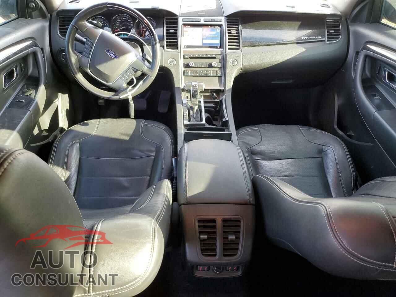 FORD TAURUS 2011 - 1FAHP2FW7BG102871