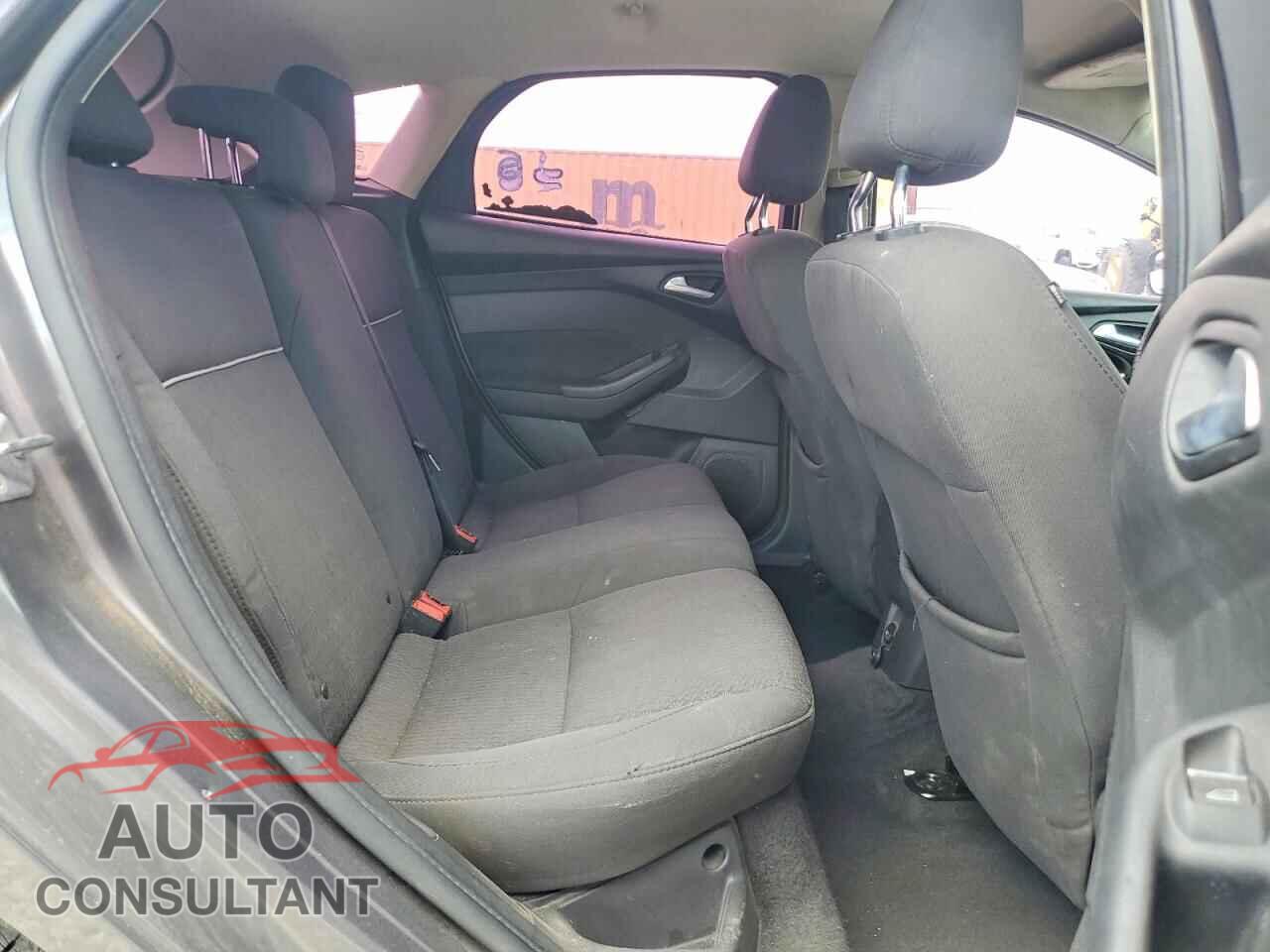 FORD FOCUS 2012 - 1FAHP3M24CL373708