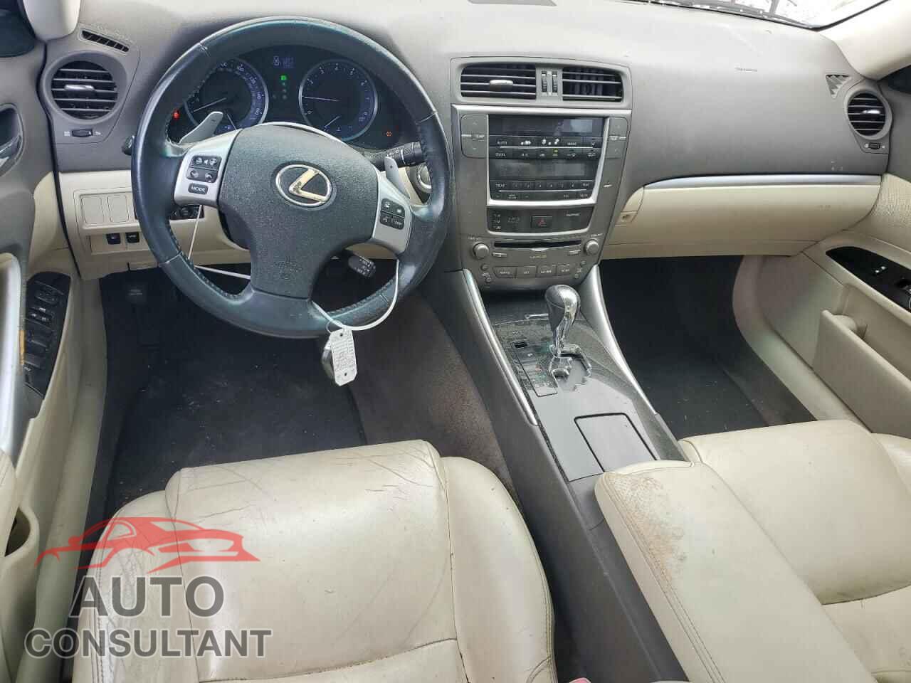 LEXUS IS 2012 - JTHBF5C22C5176443