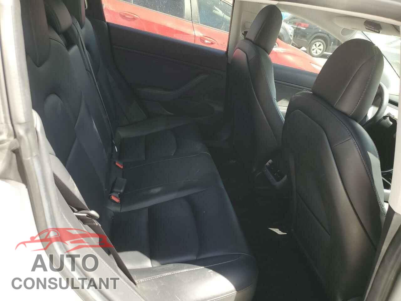TESLA MODEL 3 2018 - 5YJ3E1EAXJF095370